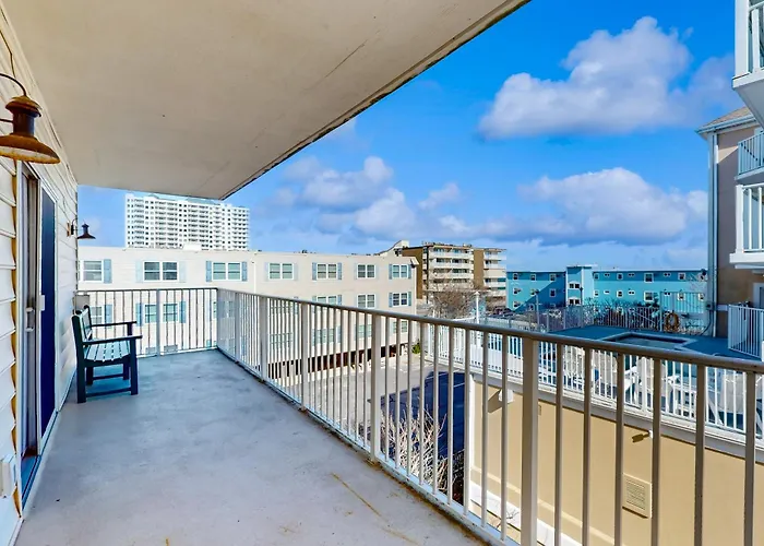 Apartment Sea Palms 403